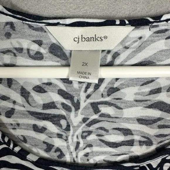 CJ Banks Womens Pullover Tank Zebra Sleeveless Top Plus Size 2X - Picture 3 of 11